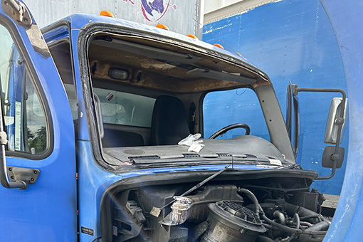 Big Truck with Totally Removed Windshield To Undergo Auto Glass Repair and Replacement in Polk County FL